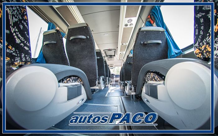 Por qué alquilar un autobús con conductor