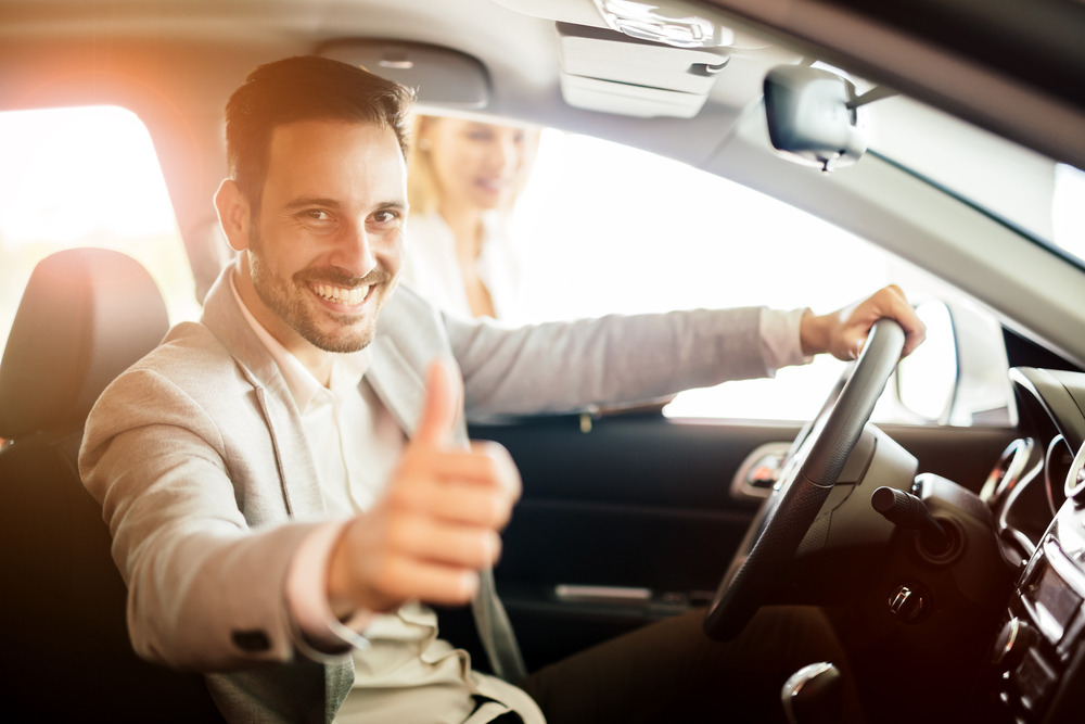 Alquilar un coche para un día en A Coruña, Ferrol o Santiago