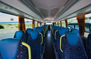 autobus autos paco interior cómodo